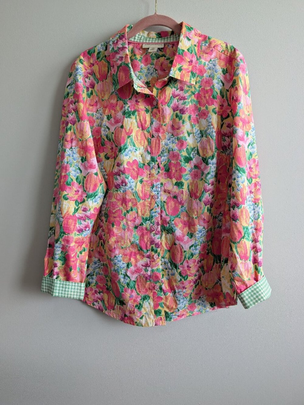 Appleseed's Button Down Shirt Women's 14 Watercolor Floral Tulips Contrast Cuffs